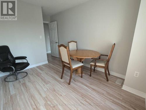 5 Upper - 2006 Trawden Way, Oakville, ON - Indoor Photo Showing Dining Room