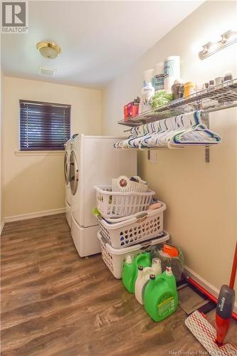 4022 Foster Street, Tracadie, NB - Indoor Photo Showing Laundry Room