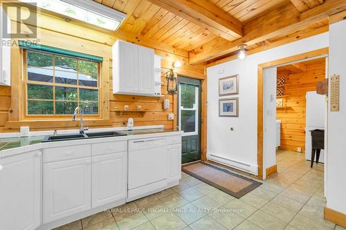 1310 Cardinal Heights Drive, Central Frontenac, ON - Indoor Photo Showing Kitchen With Double Sink