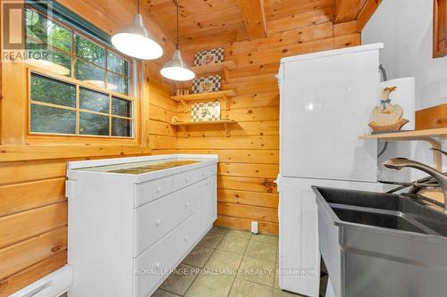 1310 Cardinal Heights Drive, Central Frontenac, ON - Indoor Photo Showing Kitchen