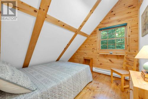 1310 Cardinal Heights Drive, Central Frontenac, ON - Indoor Photo Showing Bedroom