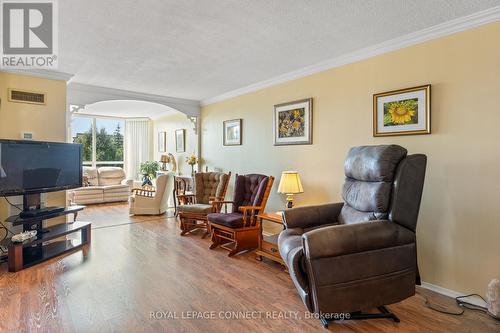 422 - 1880 Valley Farm Road, Pickering, ON - Indoor Photo Showing Living Room