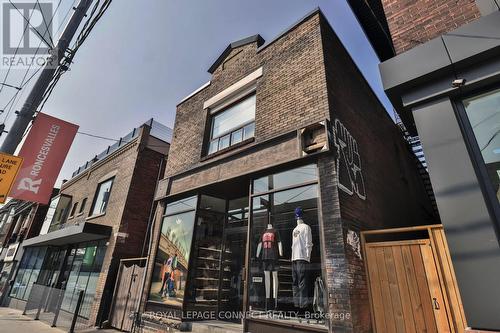 Main - 406 Roncesvalles Avenue, Toronto, ON 