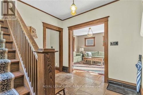 8 Wolseley Avenue, St. Catharines, ON - Indoor Photo Showing Other Room