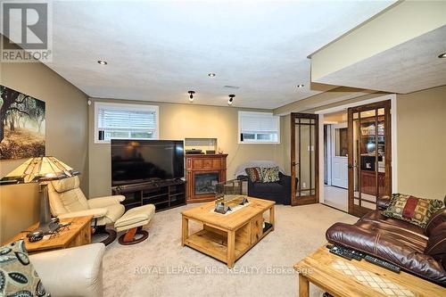 119 Sandra Drive, Pelham, ON - Indoor