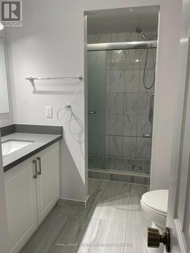 146 Wintermute Boulevard, Toronto (Steeles), ON - Indoor Photo Showing Bathroom