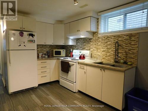 Lower - 25 Breeze Drive, Bradford West Gwillimbury (Bradford), ON - Indoor Photo Showing Kitchen