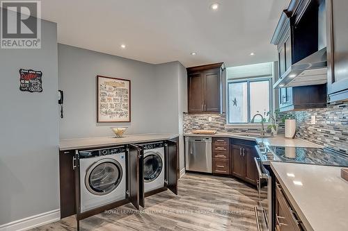 1907 - 5250 Lakeshore Road, Burlington (Appleby), ON - Indoor Photo Showing Laundry Room