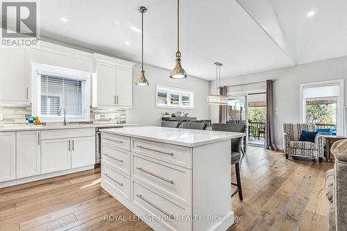 55 - 180 Port Robinson Road, Pelham, ON - Indoor Photo Showing Kitchen With Upgraded Kitchen