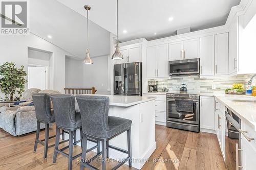 55 - 180 Port Robinson Road, Pelham, ON - Indoor Photo Showing Kitchen With Upgraded Kitchen