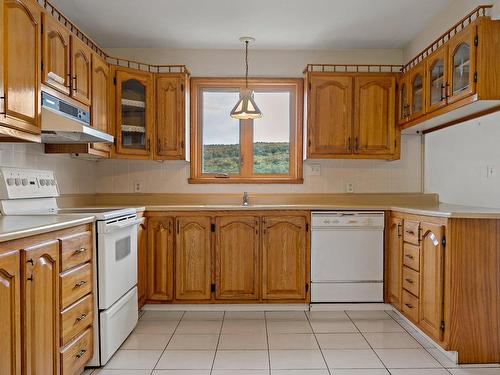 Kitchen - 1152 Ch. Du Pont-Mccaskill, L'Ascension, QC - Indoor Photo Showing Kitchen