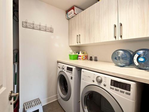 Laundry room - 105-1410 Av. De Rochechouart, Saint-Jérôme, QC - Indoor Photo Showing Laundry Room