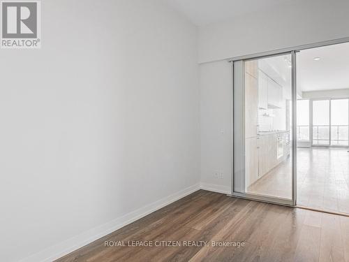 5708 - 5 Butter Mill Avenue, Vaughan, ON - Indoor Photo Showing Other Room