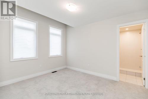 27 Lorne Thomas Place, New Tecumseth, ON - Indoor Photo Showing Other Room