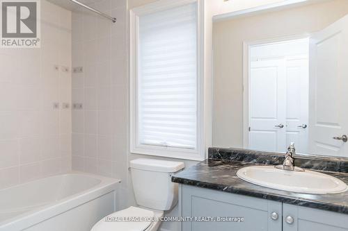 27 Lorne Thomas Place, New Tecumseth, ON - Indoor Photo Showing Bathroom