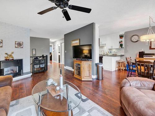 234 Cypress Ave, Kamloops, BC - Indoor Photo Showing Living Room With Fireplace