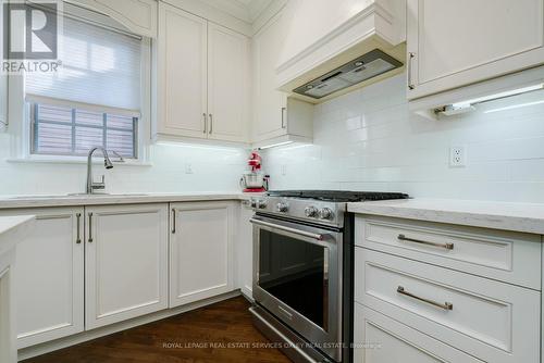 74 Macpherson Avenue, Toronto (Annex), ON - Indoor Photo Showing Kitchen With Upgraded Kitchen