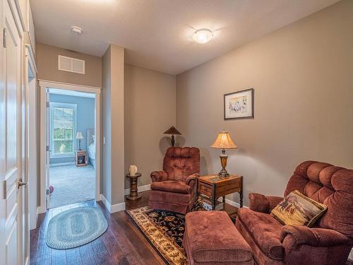 3395 Shuswap Rd, Kamloops, BC - Indoor