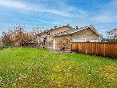 4875 Kathleen Place, Kamloops, BC - Outdoor