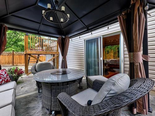 829 Dunrobin Drive, Kamloops, BC - Outdoor With Deck Patio Veranda With Exterior