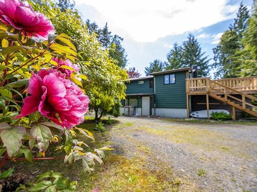 780 Campbell St, Tofino, BC 