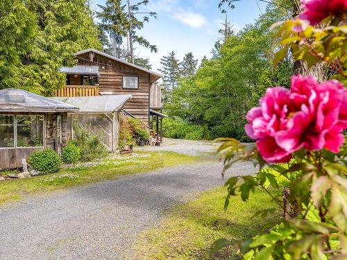 780 Campbell St, Tofino, BC 