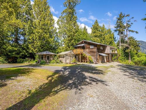 780 Campbell St, Tofino, BC 