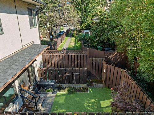 8-1786 Albert Ave, Victoria, BC 