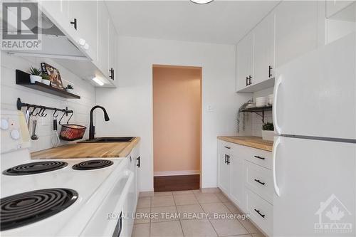 301 - 323 Main Street W, Merrickville-Wolford, ON - Indoor Photo Showing Kitchen