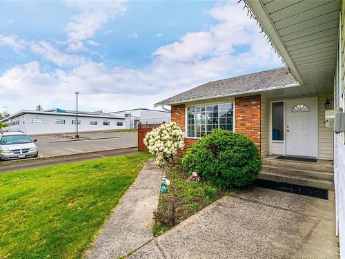 205 Pym St North, Parksville, BC 