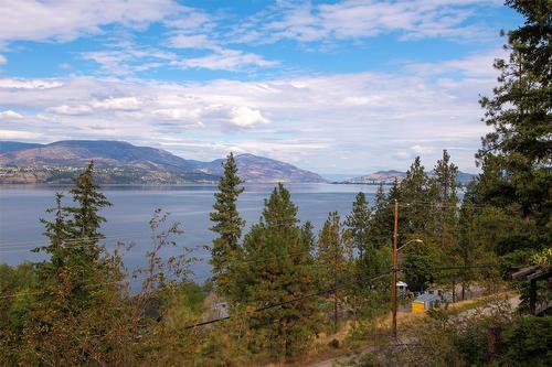 402 Viewcrest Road, Kelowna, BC - Outdoor With Body Of Water With View