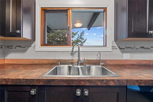 4636 East Vernon Road, Vernon, BC - Indoor Photo Showing Kitchen With Double Sink