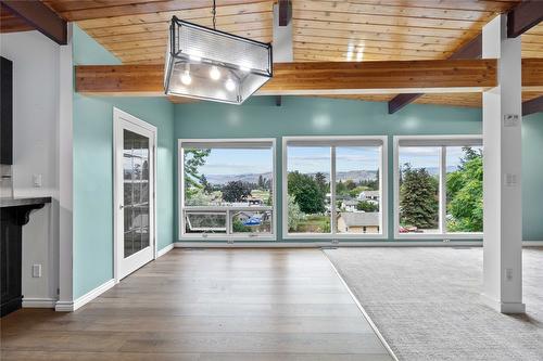 4636 East Vernon Road, Vernon, BC - Indoor