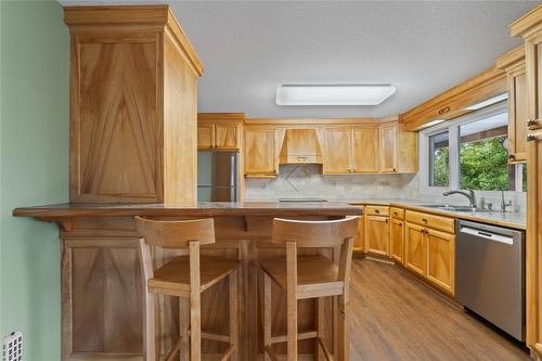 4636 East Vernon Road, Vernon, BC - Indoor Photo Showing Kitchen With Double Sink