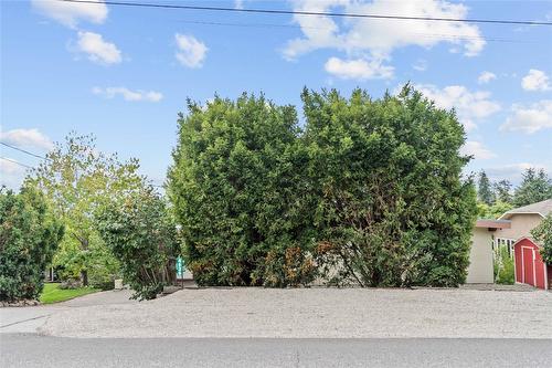 4636 East Vernon Road, Vernon, BC - Outdoor