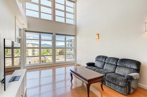 414-1331 Ellis Street, Kelowna, BC - Indoor