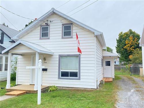 260 Harriet Street, Arnprior, ON 