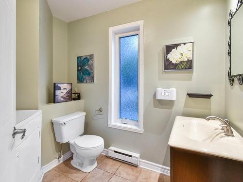 Salle de lavage - 881 Rue Einstein, Repentigny (Repentigny), QC - Indoor Photo Showing Bathroom