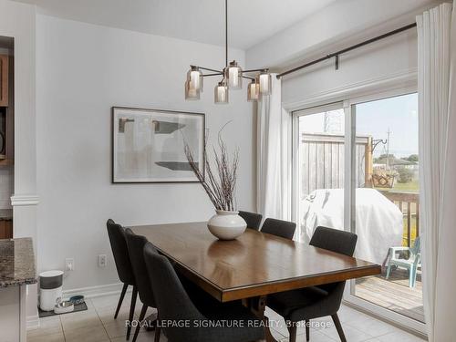 48 Severino Circ, West Lincoln, ON - Indoor Photo Showing Dining Room