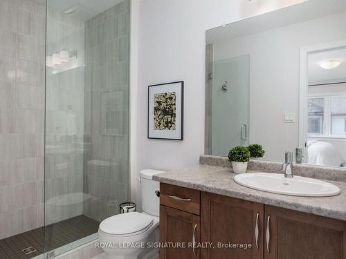 48 Severino Circ, West Lincoln, ON - Indoor Photo Showing Bathroom