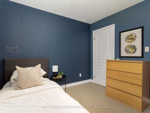 48 Severino Circ, West Lincoln, ON - Indoor Photo Showing Bedroom