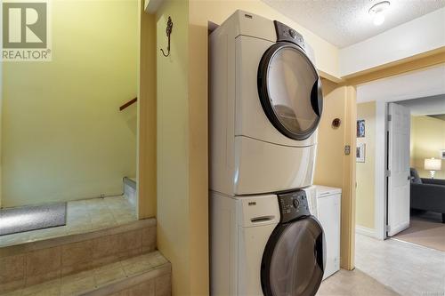 Separate laundry for main level - 1327 Dunsterville Ave, Saanich, BC 