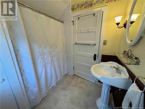 117 Nerepis Road, Grand Bay-Westfield, NB - Indoor Photo Showing Bathroom