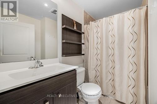 404 - 2015 Sheppard Avenue E, Toronto, ON - Indoor