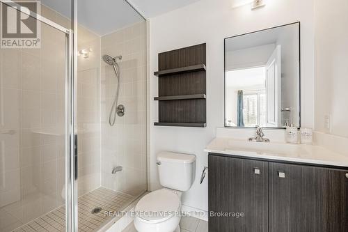 404 - 2015 Sheppard Avenue E, Toronto, ON - Indoor Photo Showing Bathroom