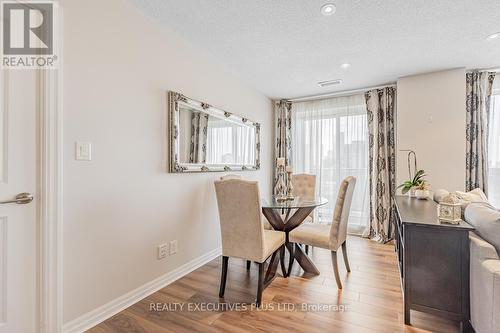 404 - 2015 Sheppard Avenue E, Toronto, ON - Indoor Photo Showing Dining Room