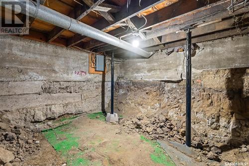 450 Duffield Street W, Moose Jaw, SK - Indoor Photo Showing Basement