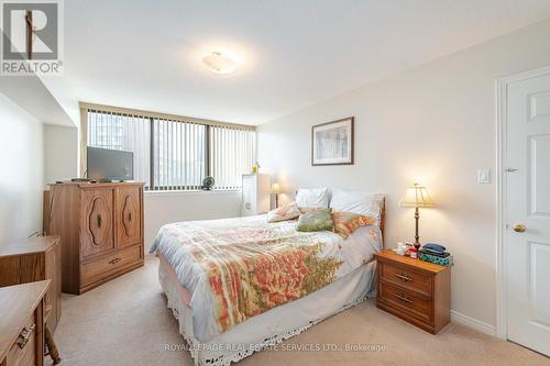 1707 - 4235 Sherwoodtowne Boulevard, Mississauga, ON - Indoor Photo Showing Bedroom