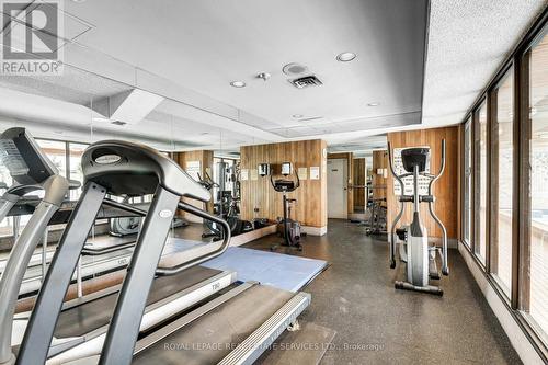 1707 - 4235 Sherwoodtowne Boulevard, Mississauga, ON - Indoor Photo Showing Gym Room