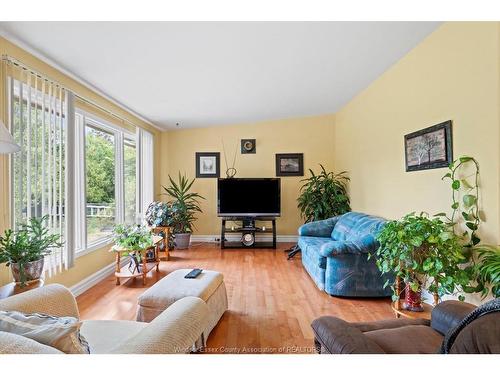 4181 Roseland Drive West, Windsor, ON 